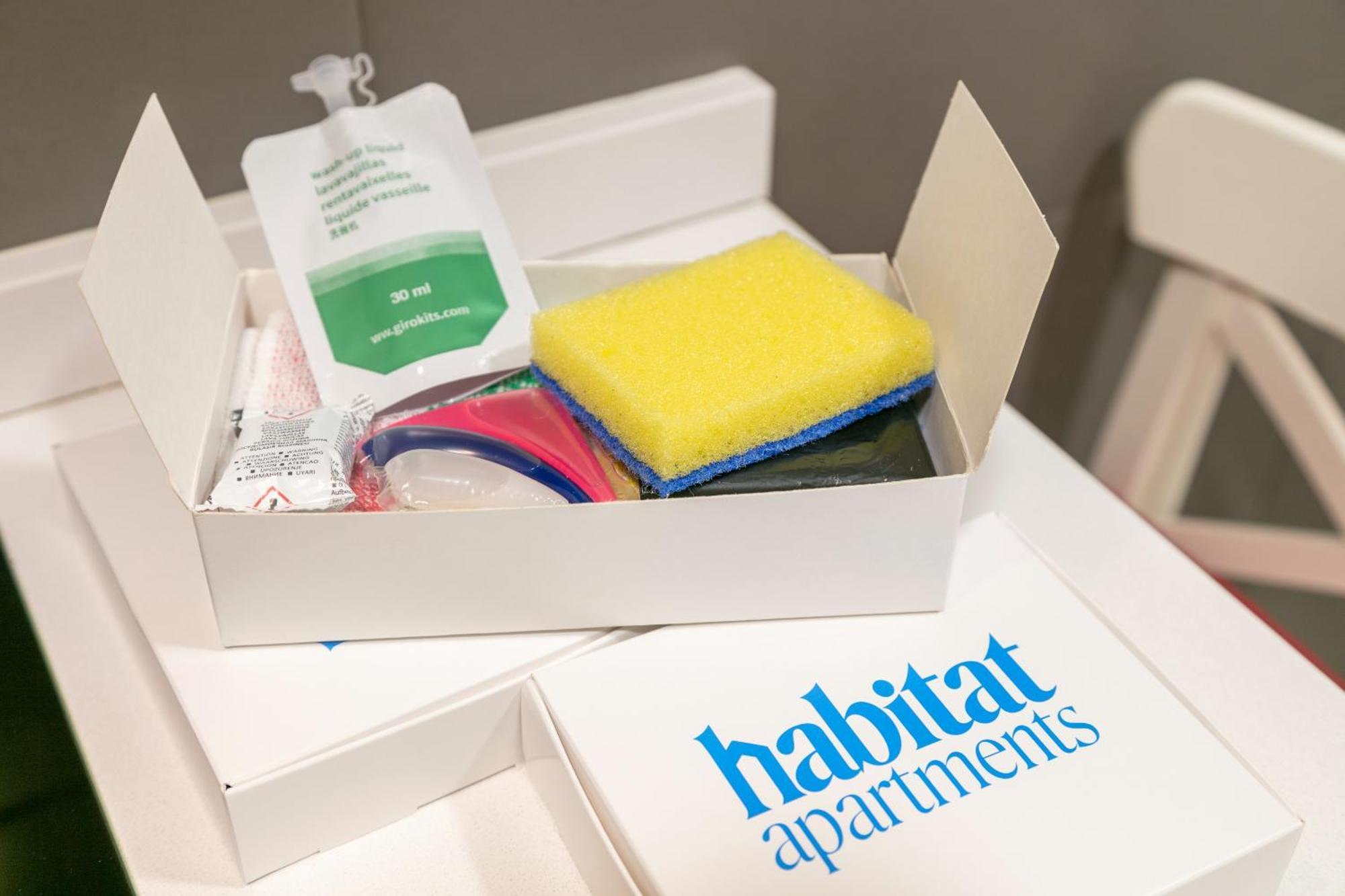 Habitat Apartments Rambla Deluxe Barcelona Bagian luar foto