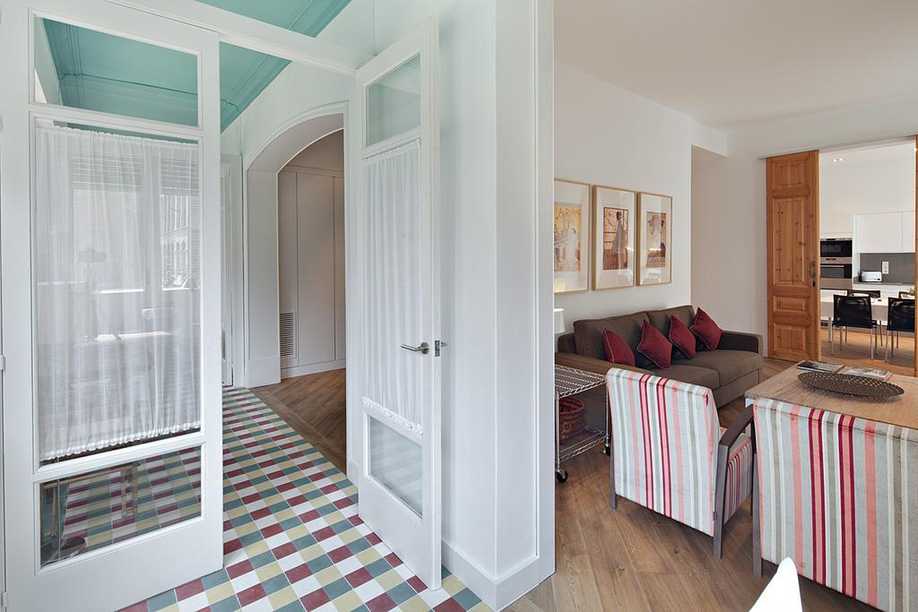Habitat Apartments Rambla Deluxe Barcelona Bagian luar foto