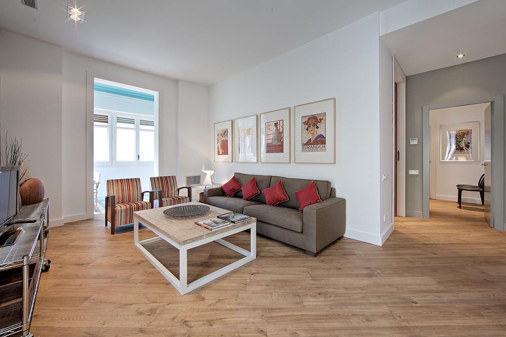 Habitat Apartments Rambla Deluxe Barcelona Ruang foto