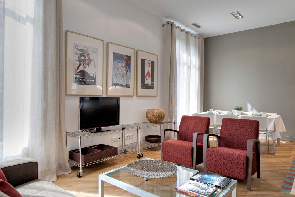 Habitat Apartments Rambla Deluxe Barcelona Bagian luar foto